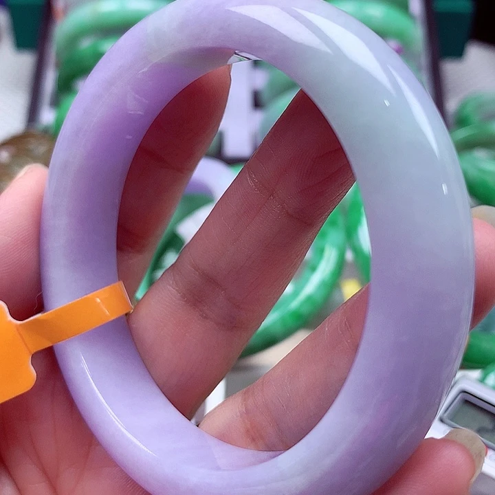 翡翠未镶嵌手镯翡翠