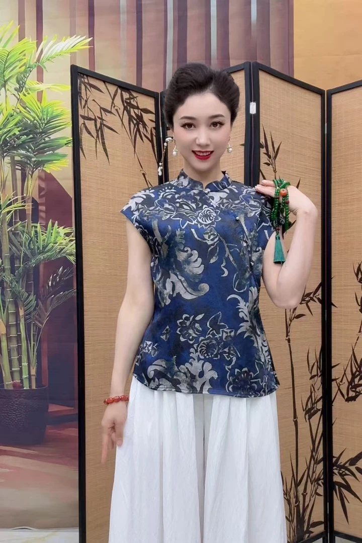 2508复古盘扣青花瓷图宽松显瘦旗袍小上衣