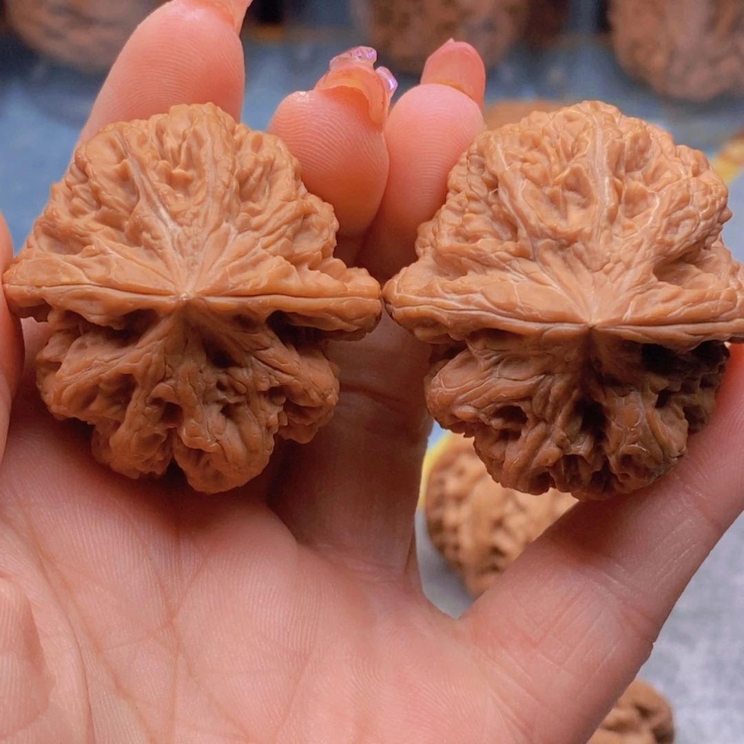 f***g文玩核桃手把件粗筋不退换