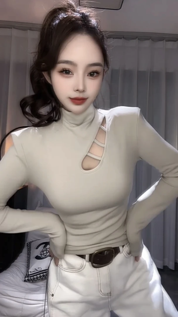 2025秋冬新款韩版设计感镂空性感半高领长袖T恤打底衫上衣