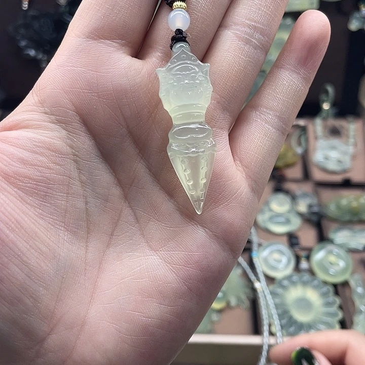 蛇纹石玉合金颈饰