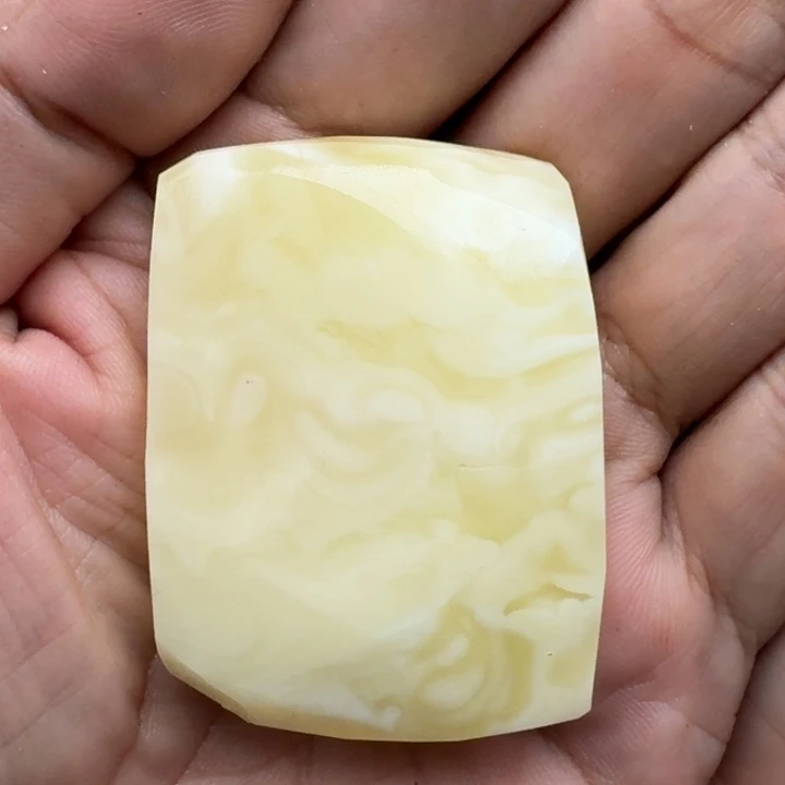 定制琥珀未镶嵌未镶嵌定制琥珀