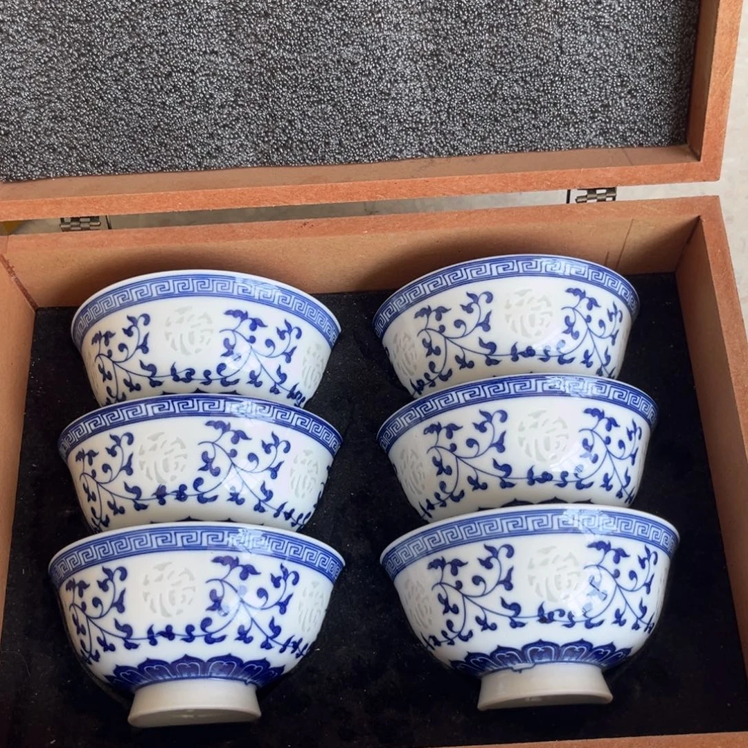 景德镇高温下细白瓷餐具