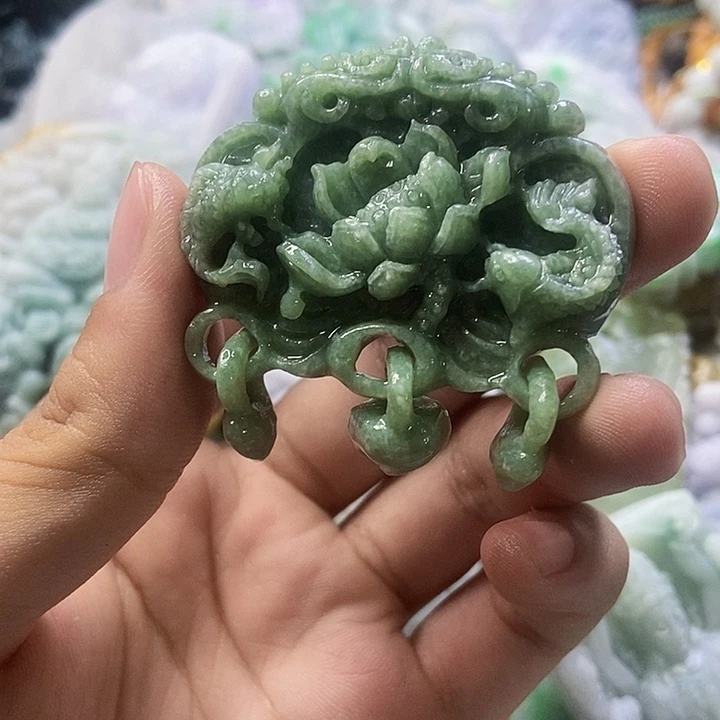 定制翡翠未镶嵌天然翡翠