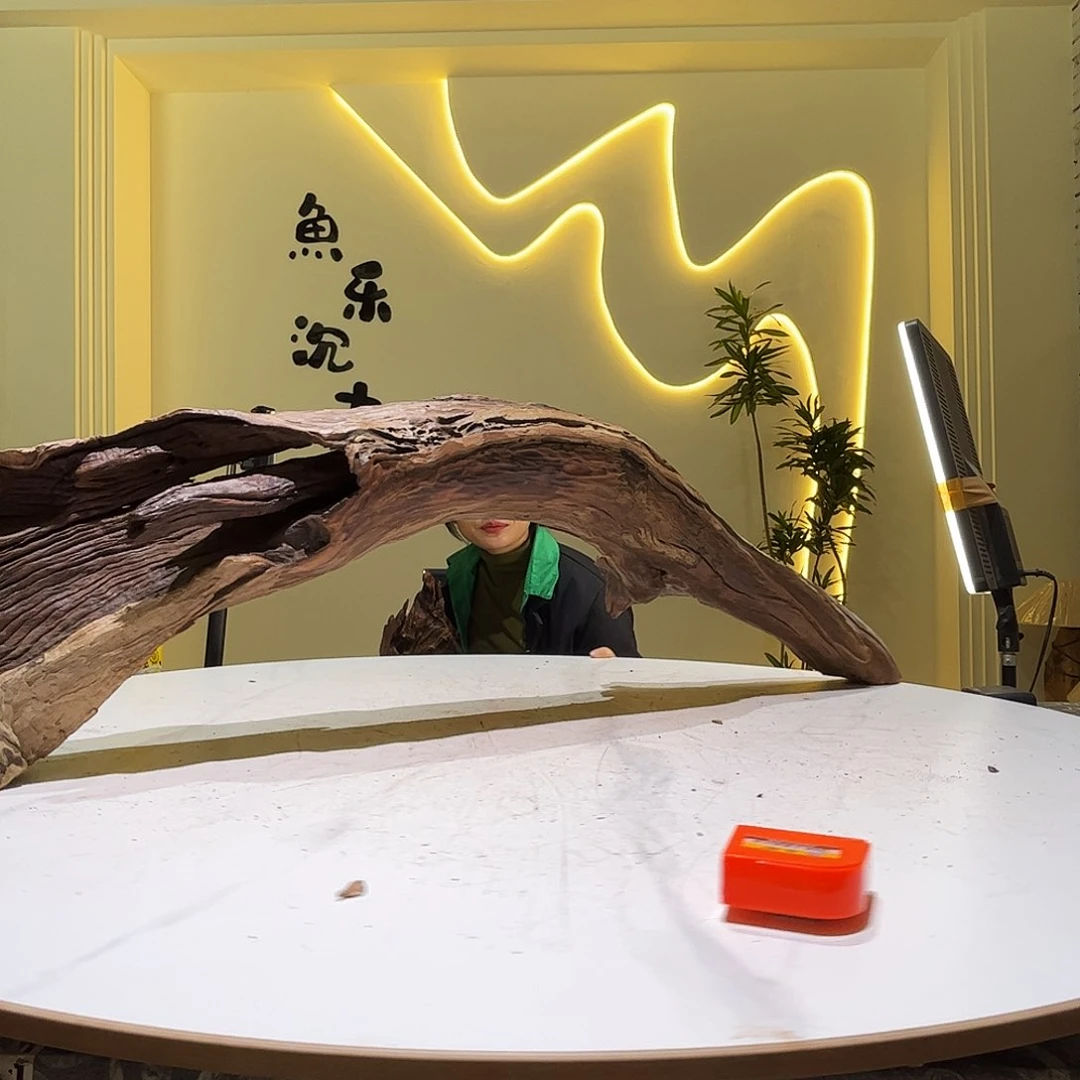 瓦当麦****侠会黄黑红水798。110 17 30