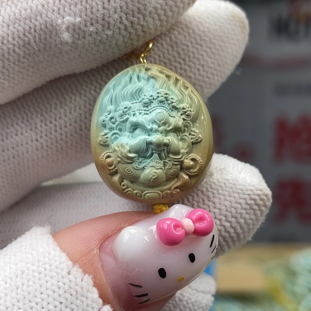 绿松石未镶嵌挂件