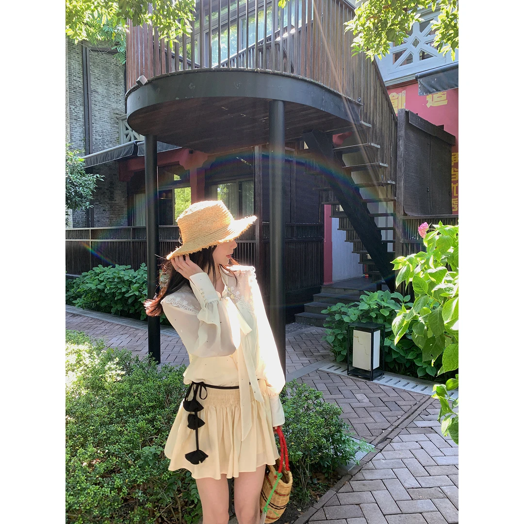 区区欧阳花边系带衬衫女夏季薄款设计感小众法式衬衣长袖显瘦上衣