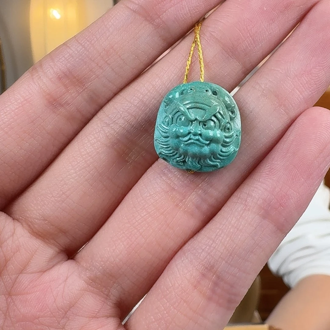 绿松石未镶嵌挂件