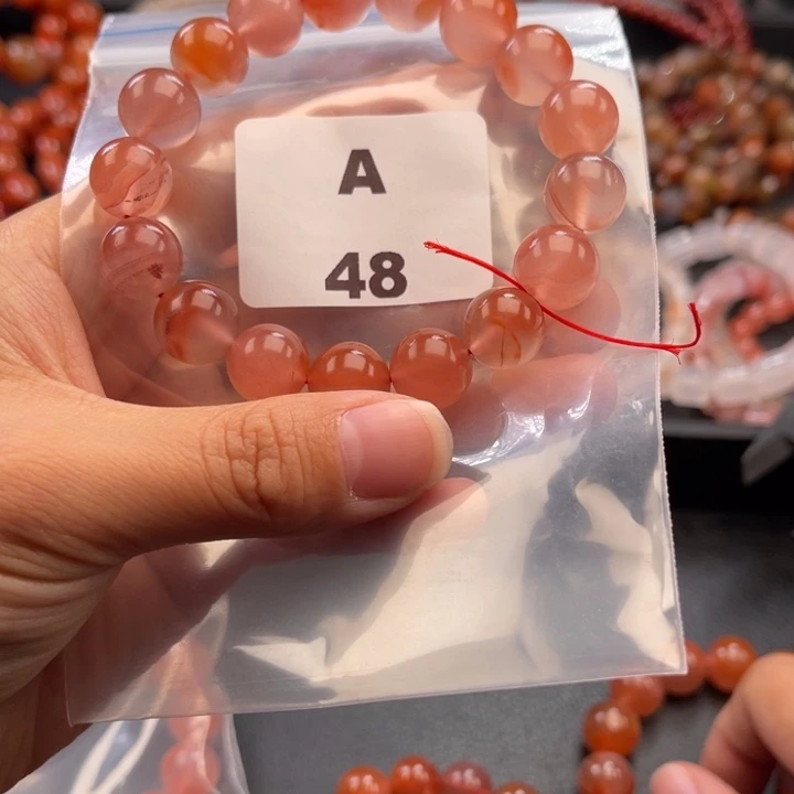 南红玛瑙未镶嵌多样性发货默认微瑕称重11mm