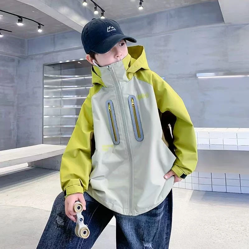 1130款冲锋衣韩版中大童外套连帽户外防风儿童