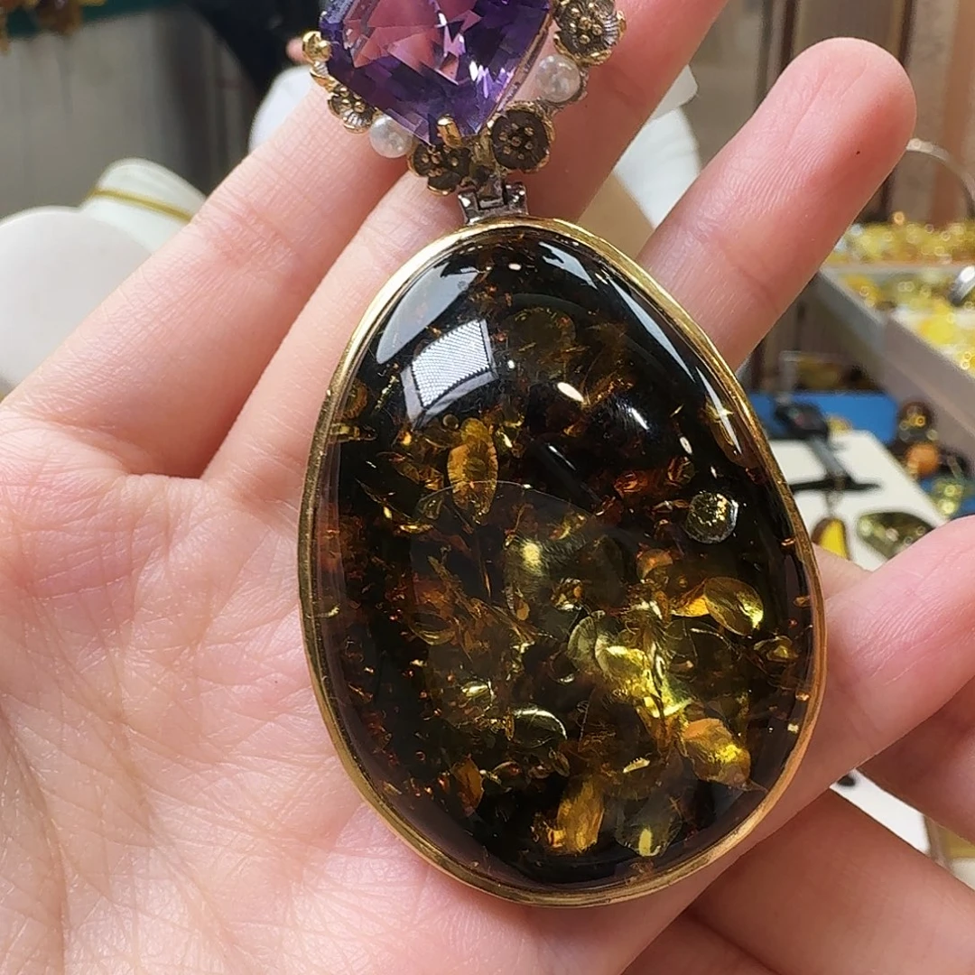 琥珀未镶嵌颈饰吊坠