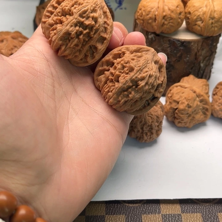 都***行文玩核桃吊坠四座楼全品44