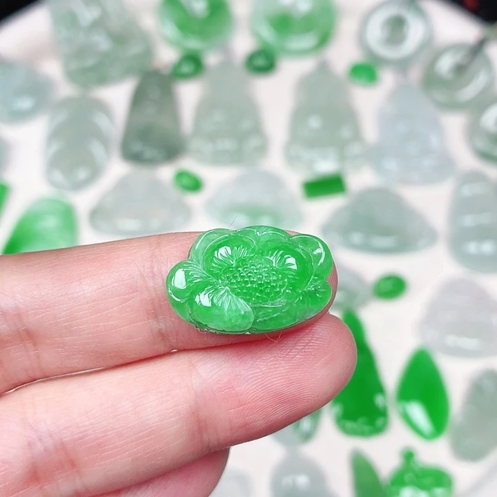 翡翠裸石缅甸天然A货翡翠