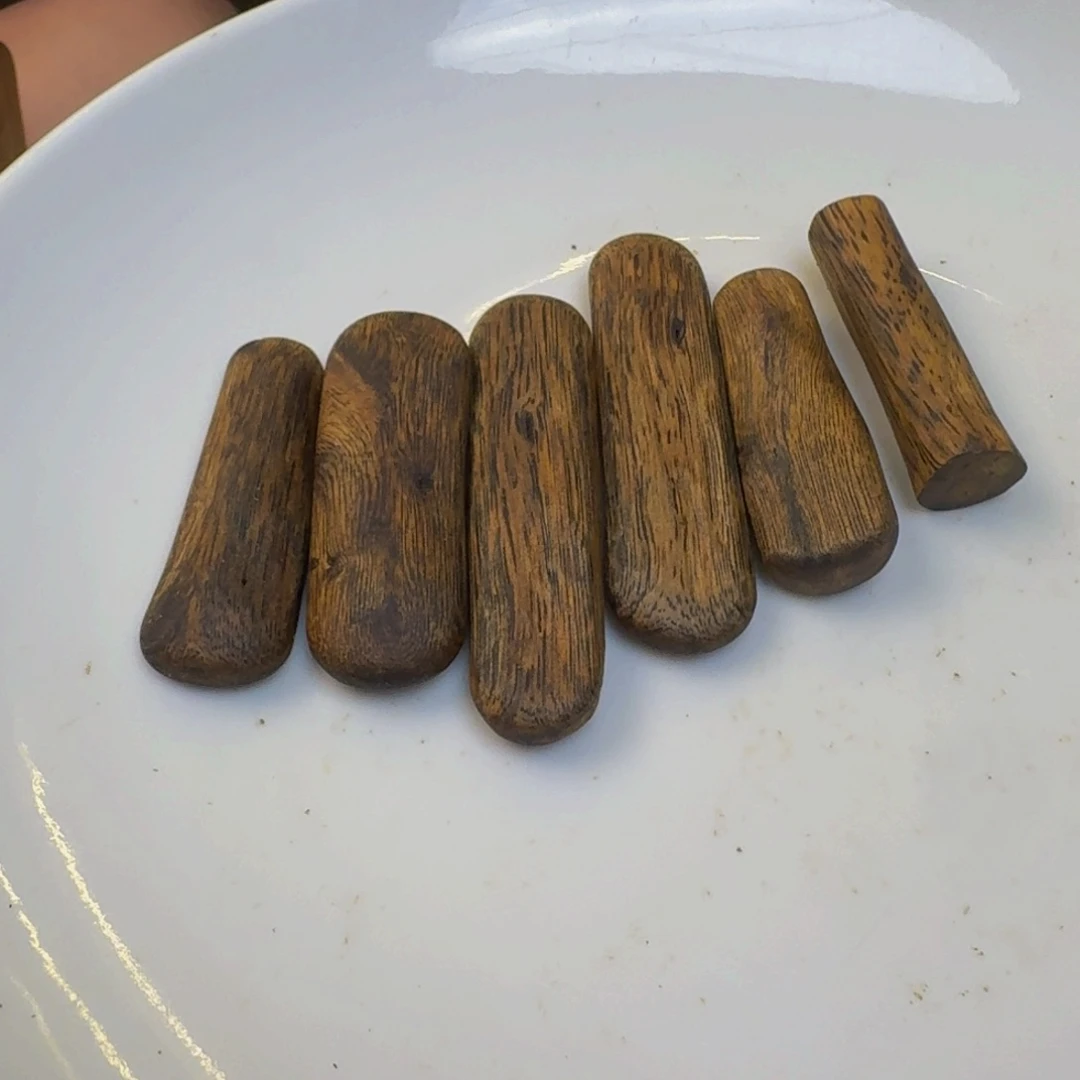 沉香碎屑沉香绿棋楠99沉水树心油27克