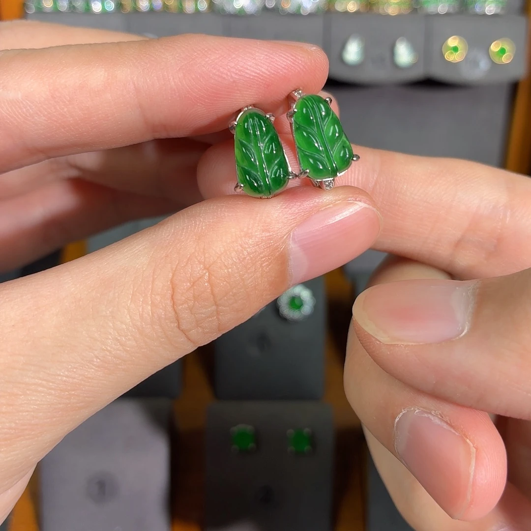 银S925镶嵌翡翠耳饰耳饰