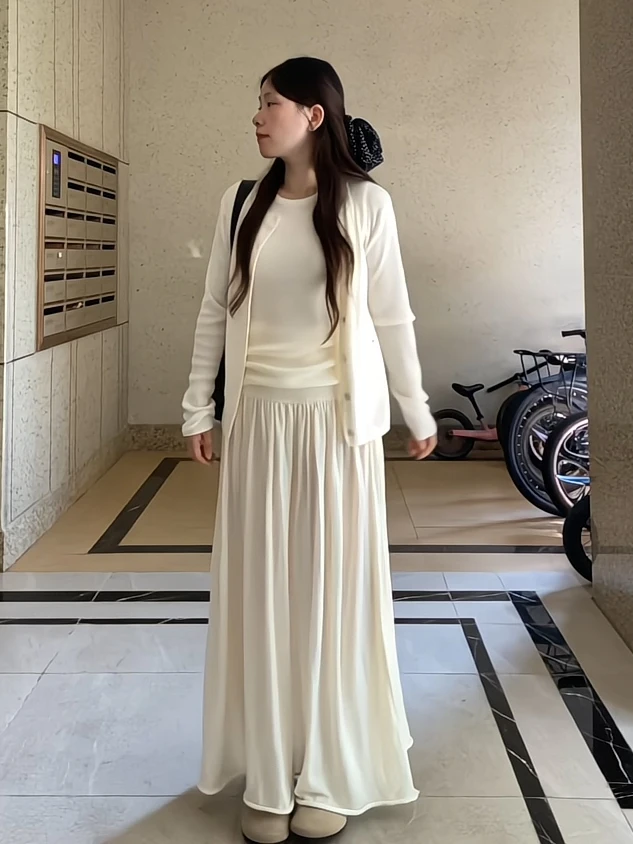 早初秋微胖mm时尚套装法式慵懒风气质针织开衫背心高腰半裙三件套