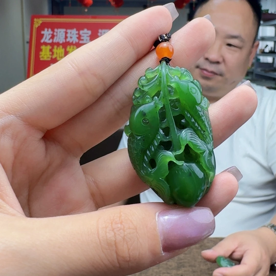 未镶嵌和田玉耳饰