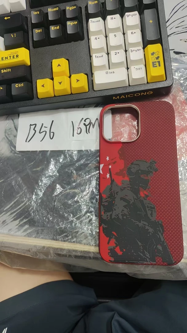 95新  凯夫拉手机壳 中国红特种兵  16pm  B56