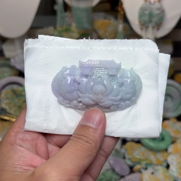 翡翠未镶嵌颈饰吊坠