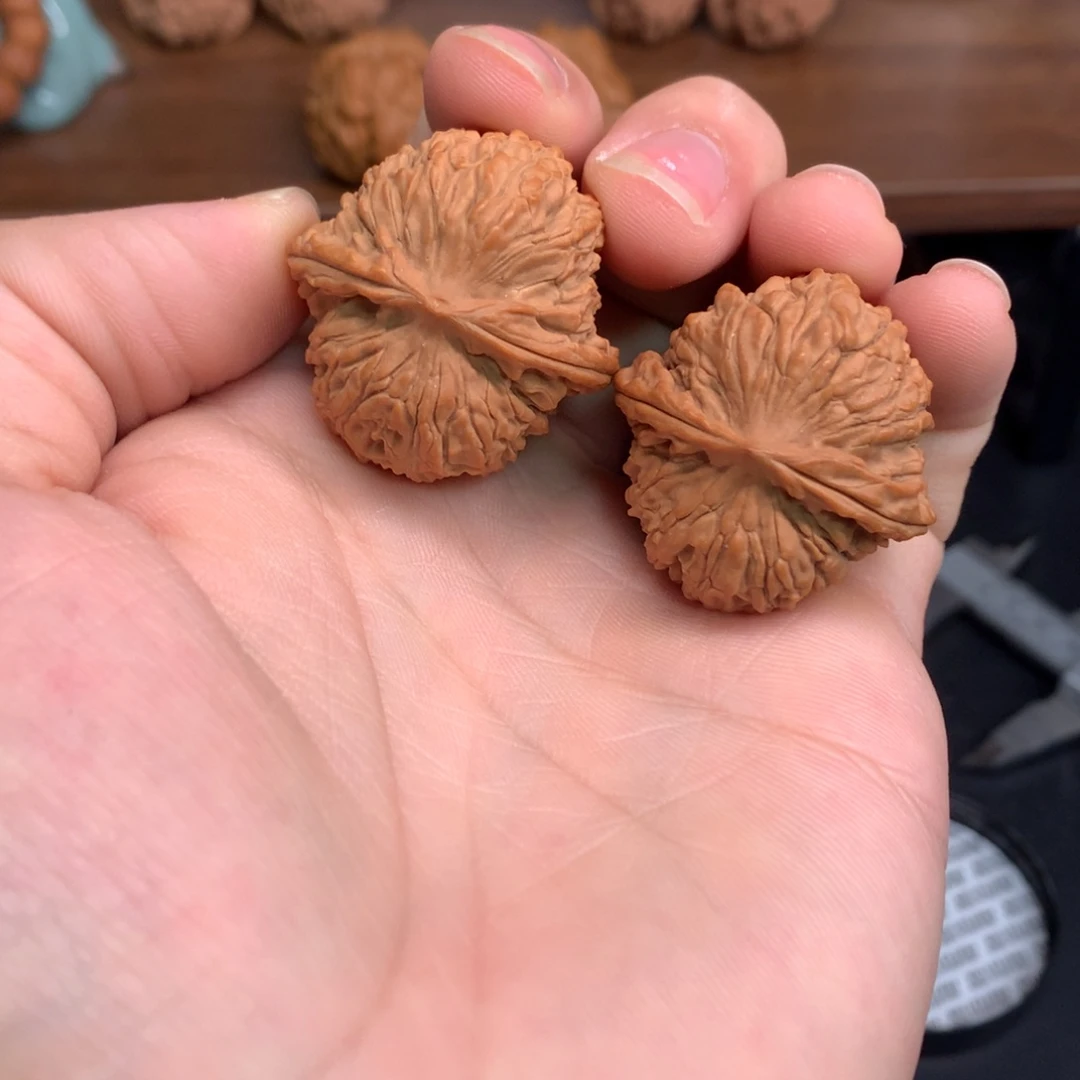 文玩核桃手串34红豆