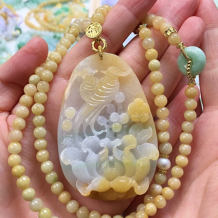 翡翠颈饰未镶嵌吊坠