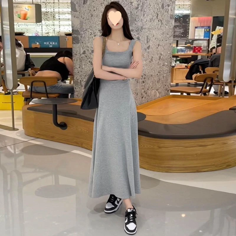 2025夏季新款方领吊带修身连衣裙气质辣妹法式收腰显瘦背心长裙子