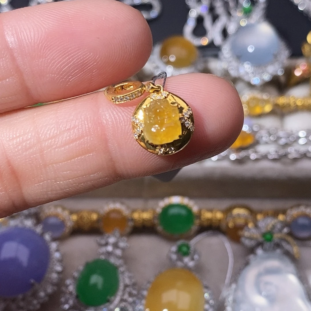 翡翠18K金镶嵌吊坠(不含链)