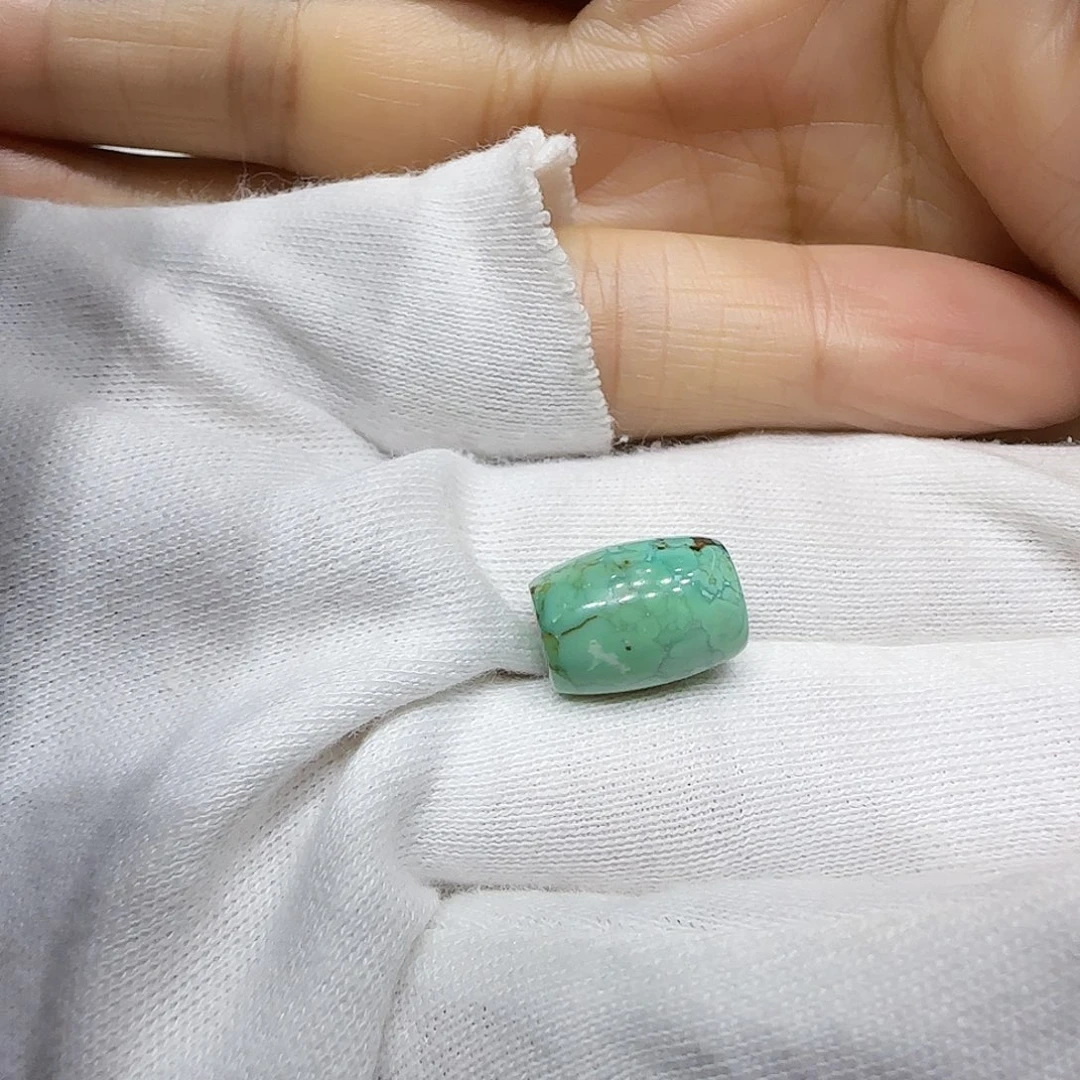 绿松石未镶嵌原矿绿松石