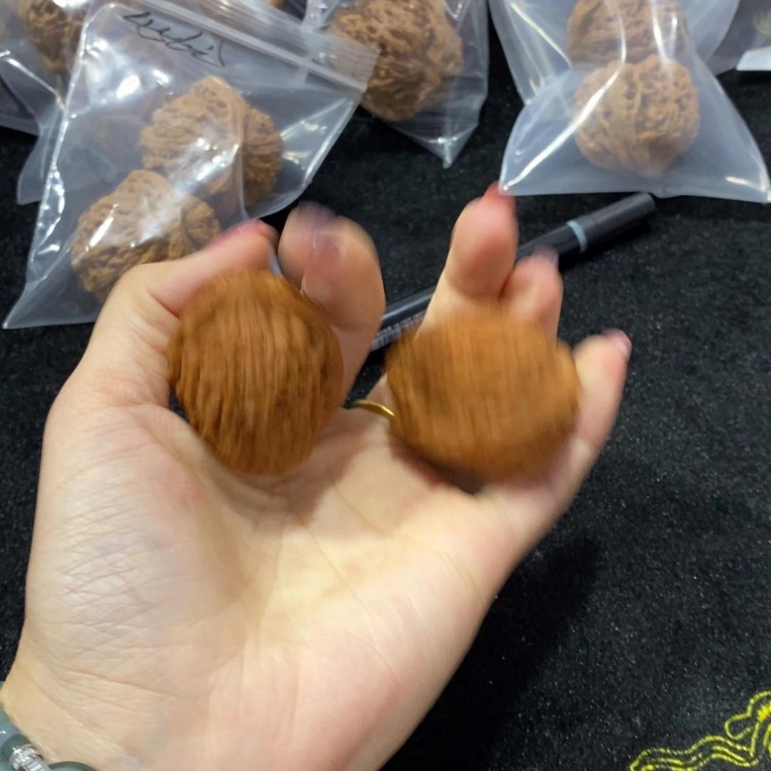 猴头核桃吊坠蒜头123