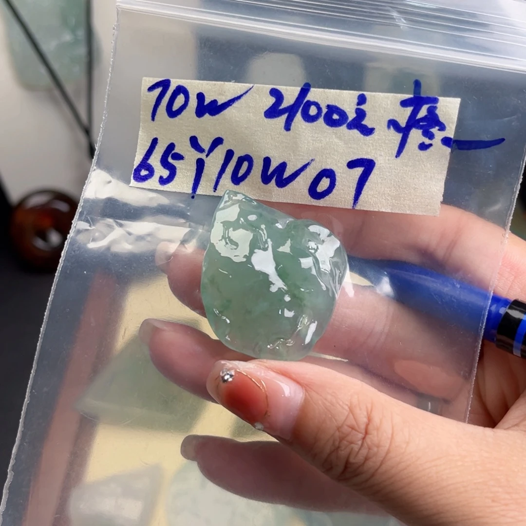 定制翡翠未镶嵌疼*翡翠首饰