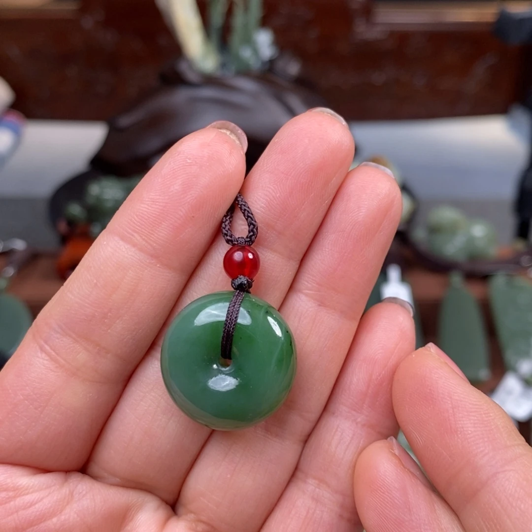 放***下和田玉（碧玉）未镶嵌挂件