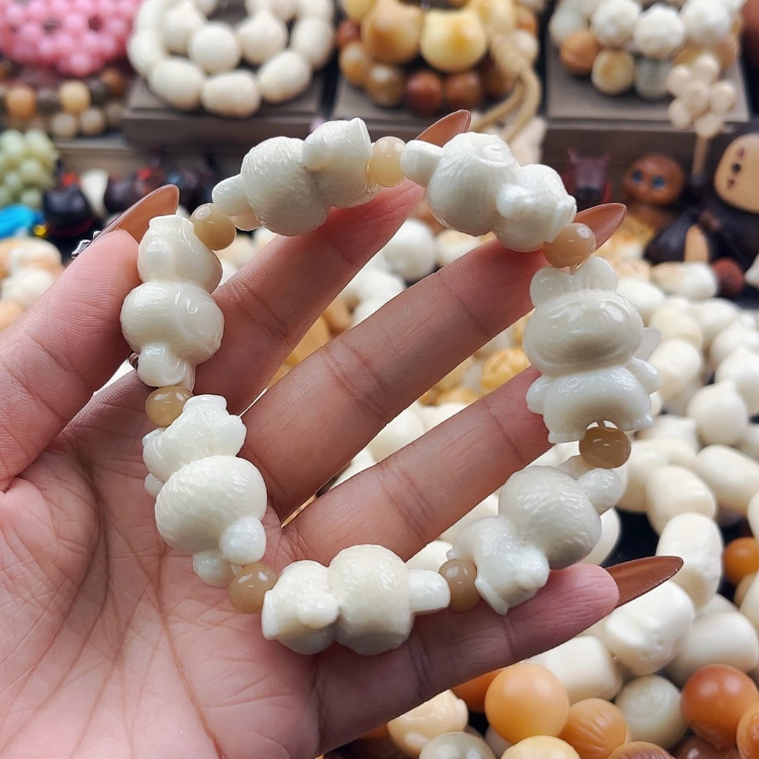 吊坠菩提根/象牙果拉布布