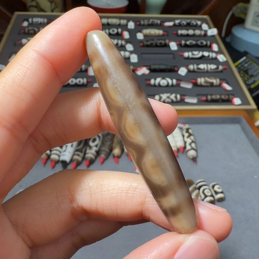 玛瑙/玉髓颈饰未镶嵌10