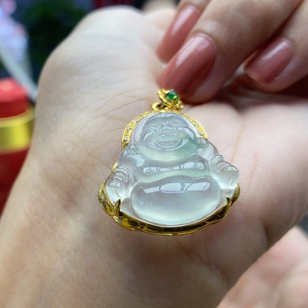 翡翠18K金镶嵌颈饰吊坠48