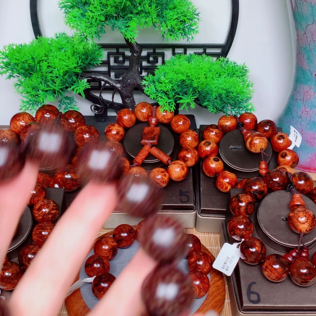 黄花梨/降香黄檀云