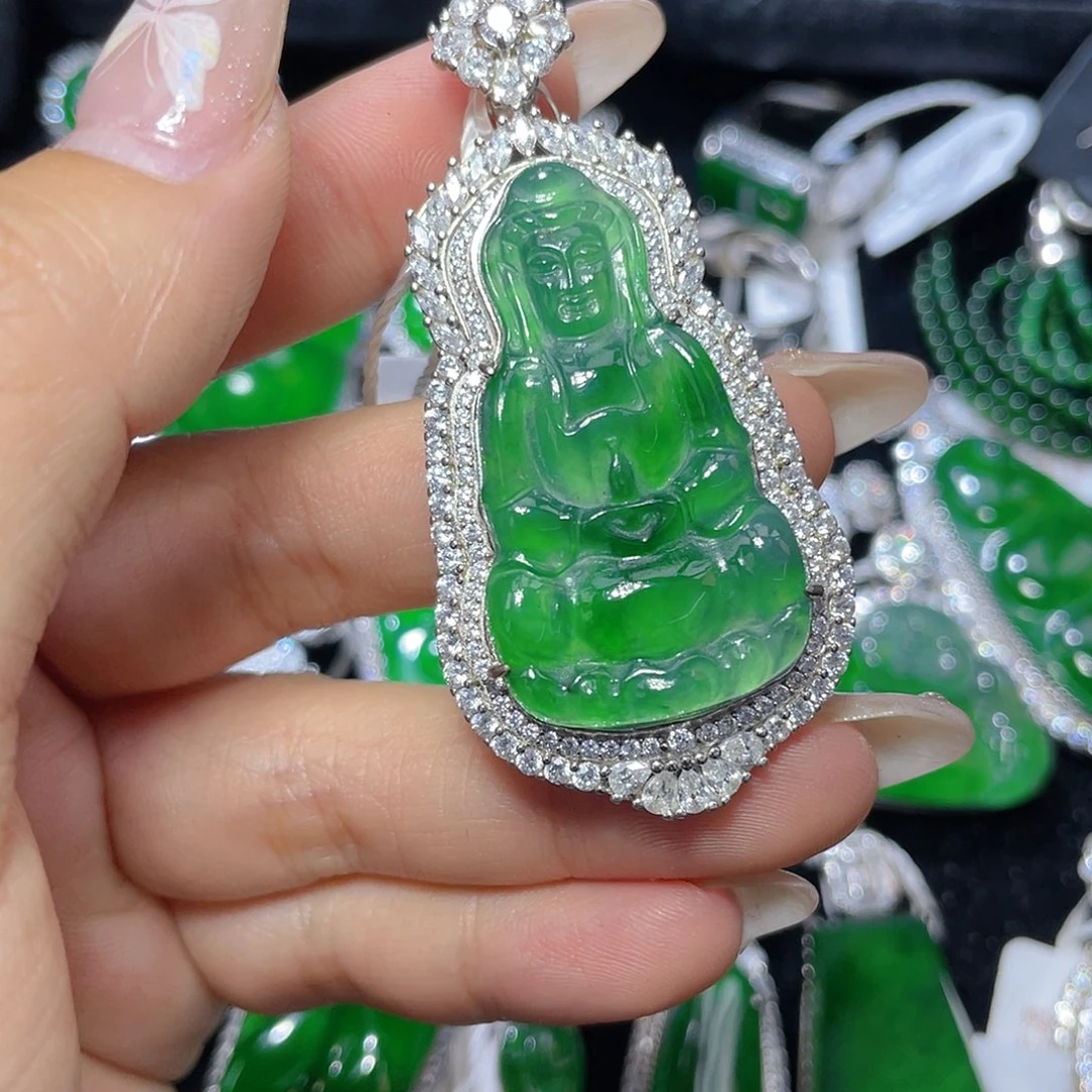 翡翠颈饰银S925镶嵌翡翠