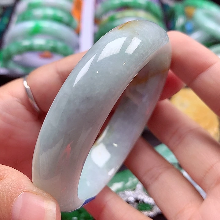 未镶嵌手镯翡翠翡翠