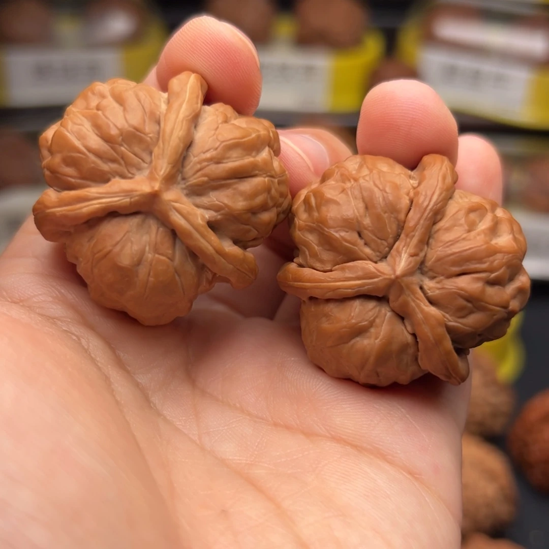 文玩核桃吊坠蛤蟆