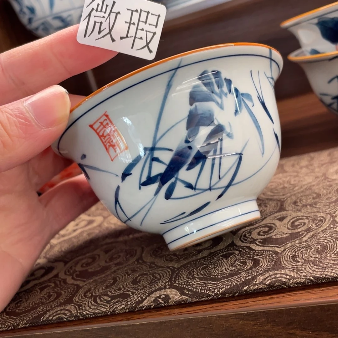 釉下手绘茶具微瑕