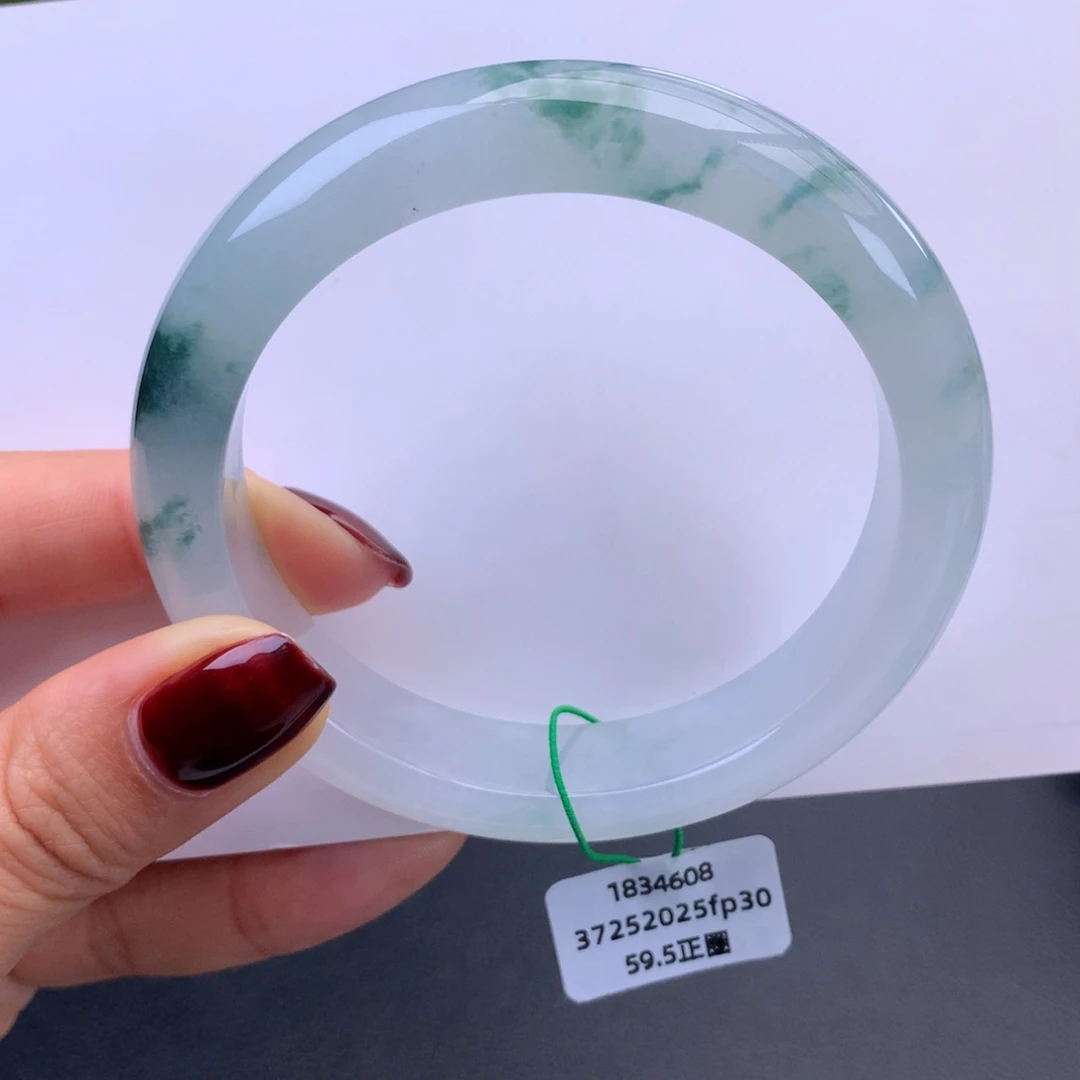 翡翠未镶嵌手镯冰飘花手镯（牛毛丝）