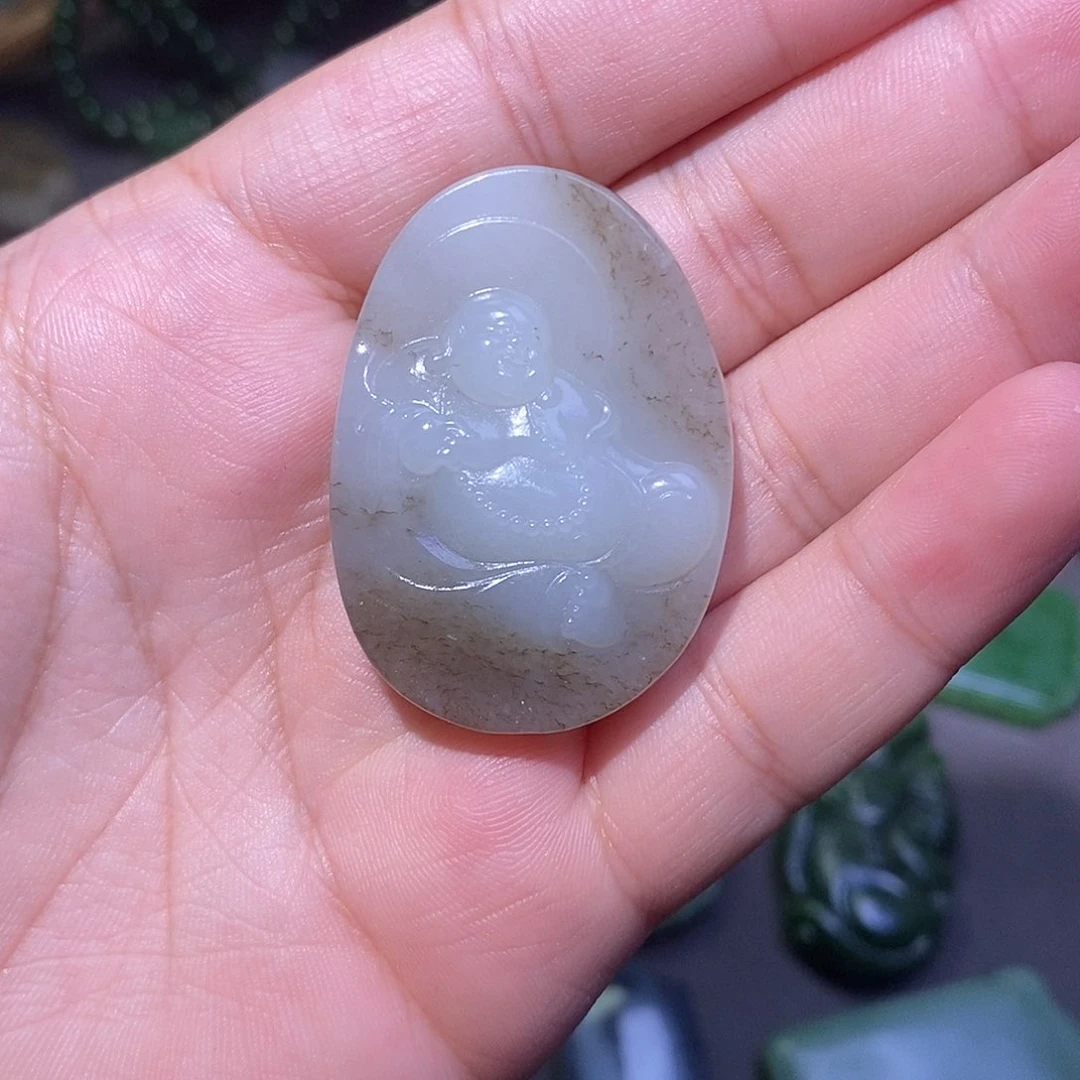 和田玉未镶嵌颈饰