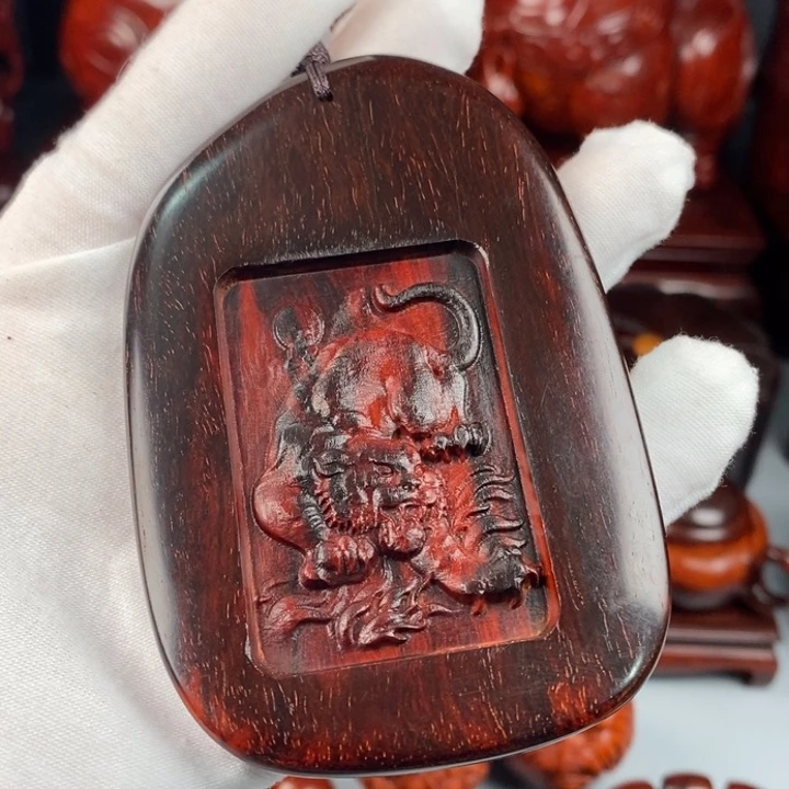 小叶紫檀其他（檀香紫檀）