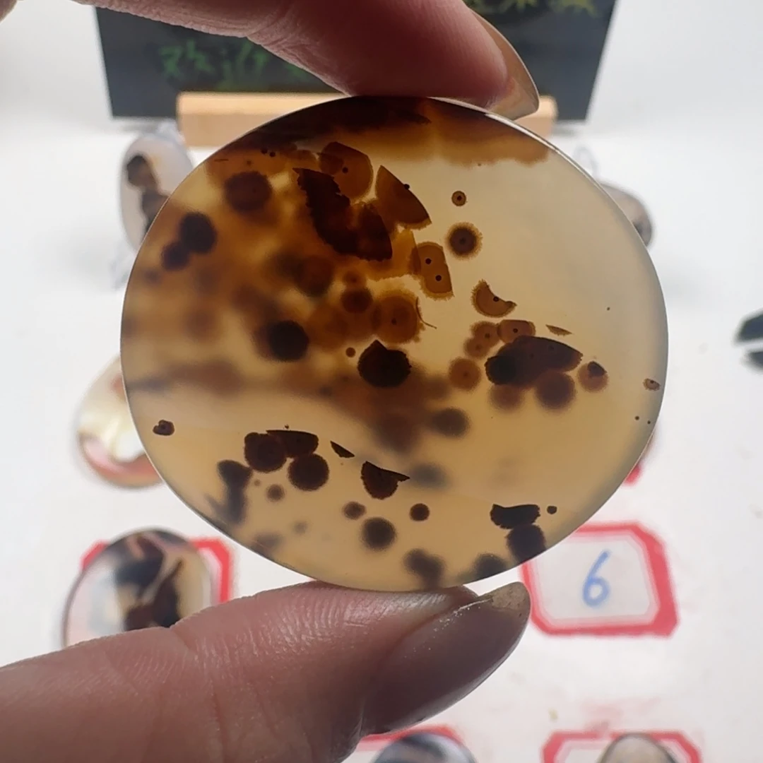 未镶嵌颈饰玛瑙/玉髓