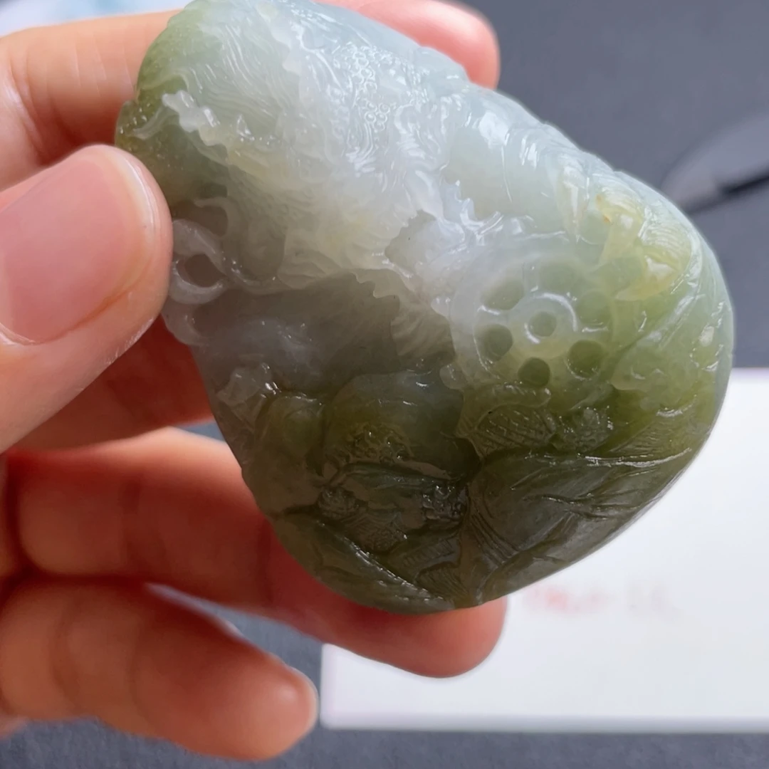 定制翡翠未镶嵌翡翠吊坠