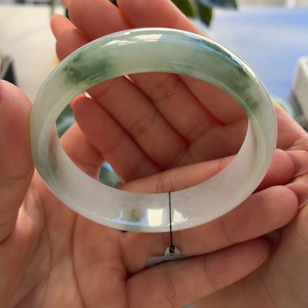 翡翠未镶嵌手镯天然