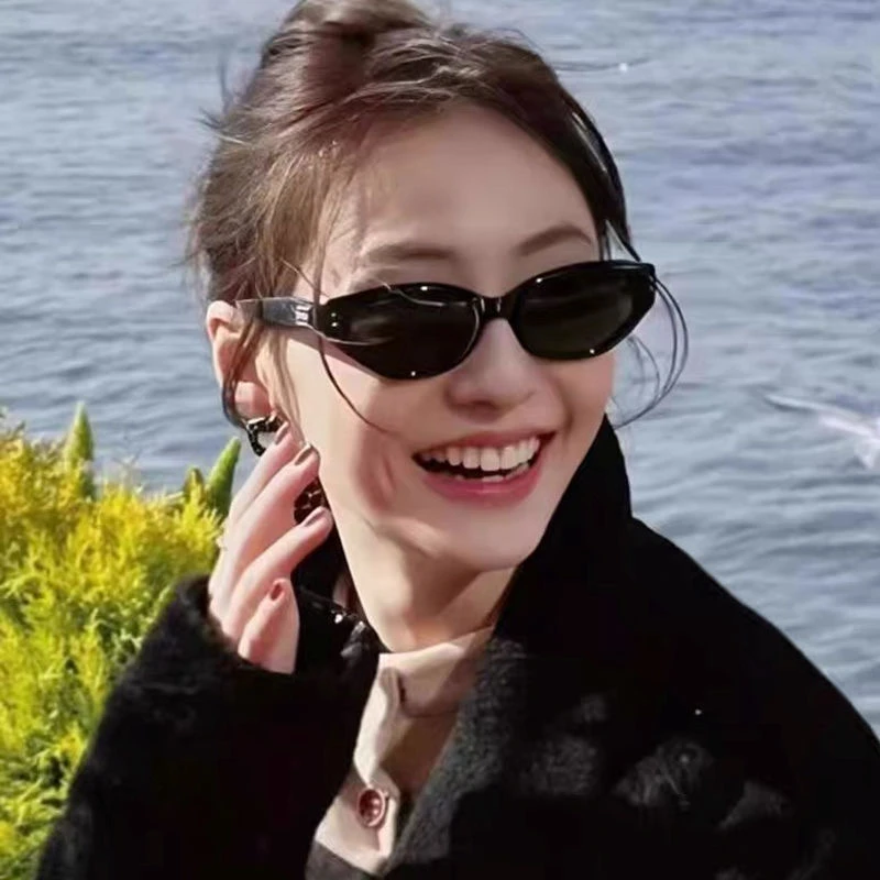 【苏苏专属】2024新款jennie珍妮同款gm墨镜明星网红辣妹猫眼复古感