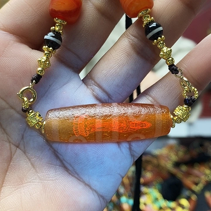 玛瑙/玉髓合金颈饰