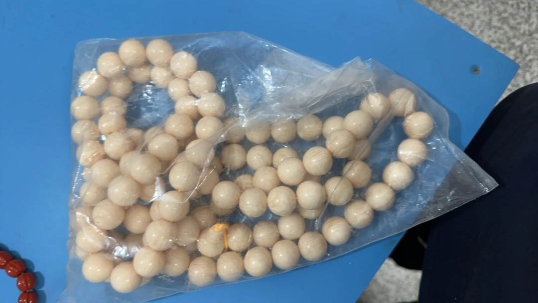 191特色工艺手串 高级花梨木