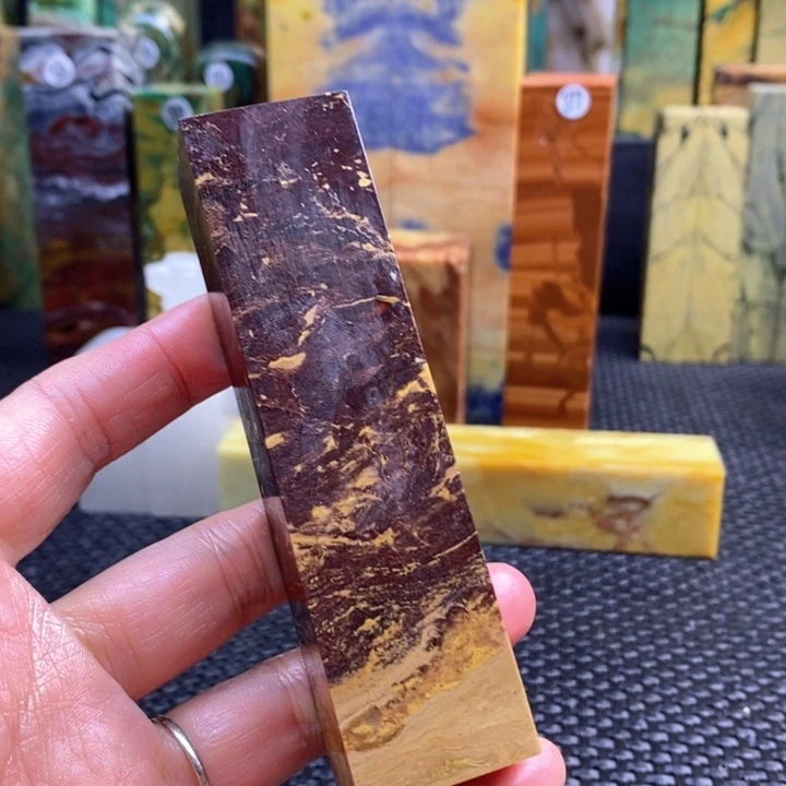 四川石大***胆青田石印章石