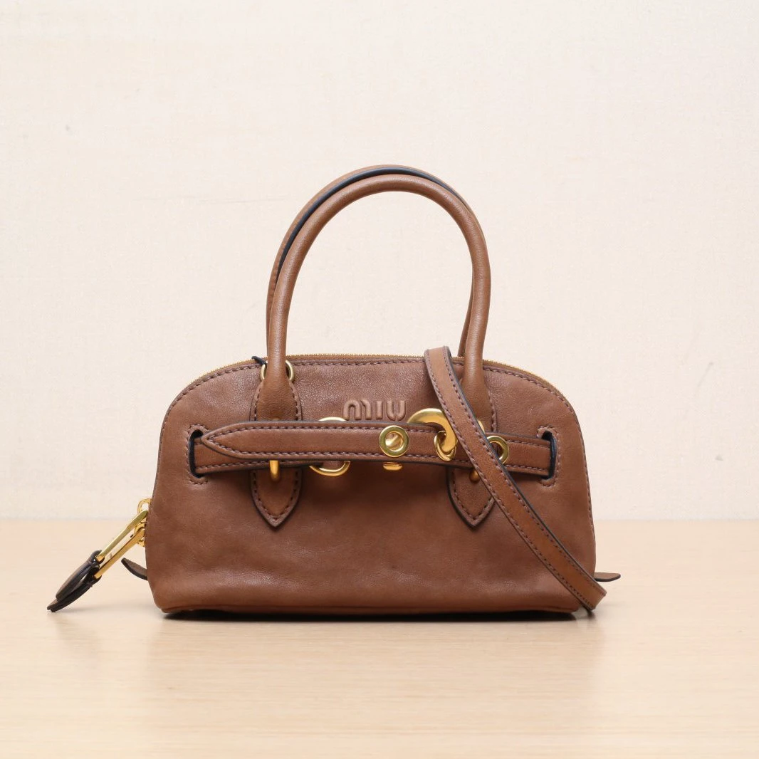 99新 MIU MIU/缪缪 花花 手提贝壳包 Mini 20cm 橡木色